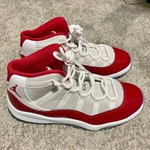 🆕 AIR JORDAN RETRO 11 SZ 3